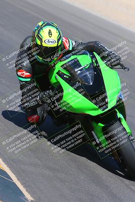 media/Oct-01-2023-SoCal Trackdays (Sun) [[4c570cc352]]/Turn 7 Inside (11am)/